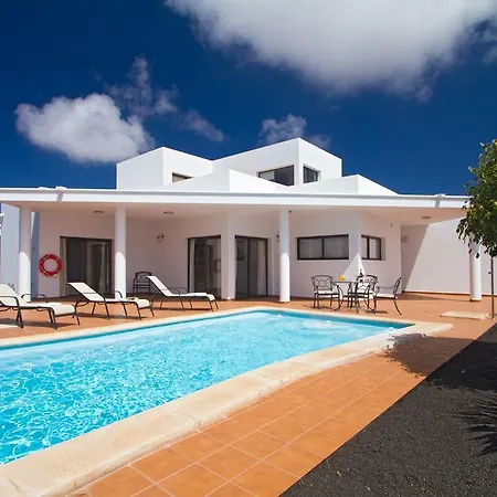 Vila Montana Roja I Playa Blanca (Lanzarote)
